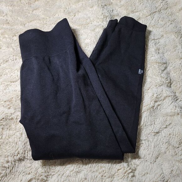 WeWoreWhat Medium Leggings  - Picture 4 of 9